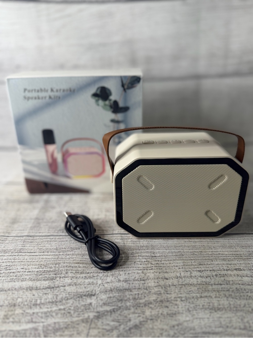 Portable Bluetooth Karaoke Speaker with microphone